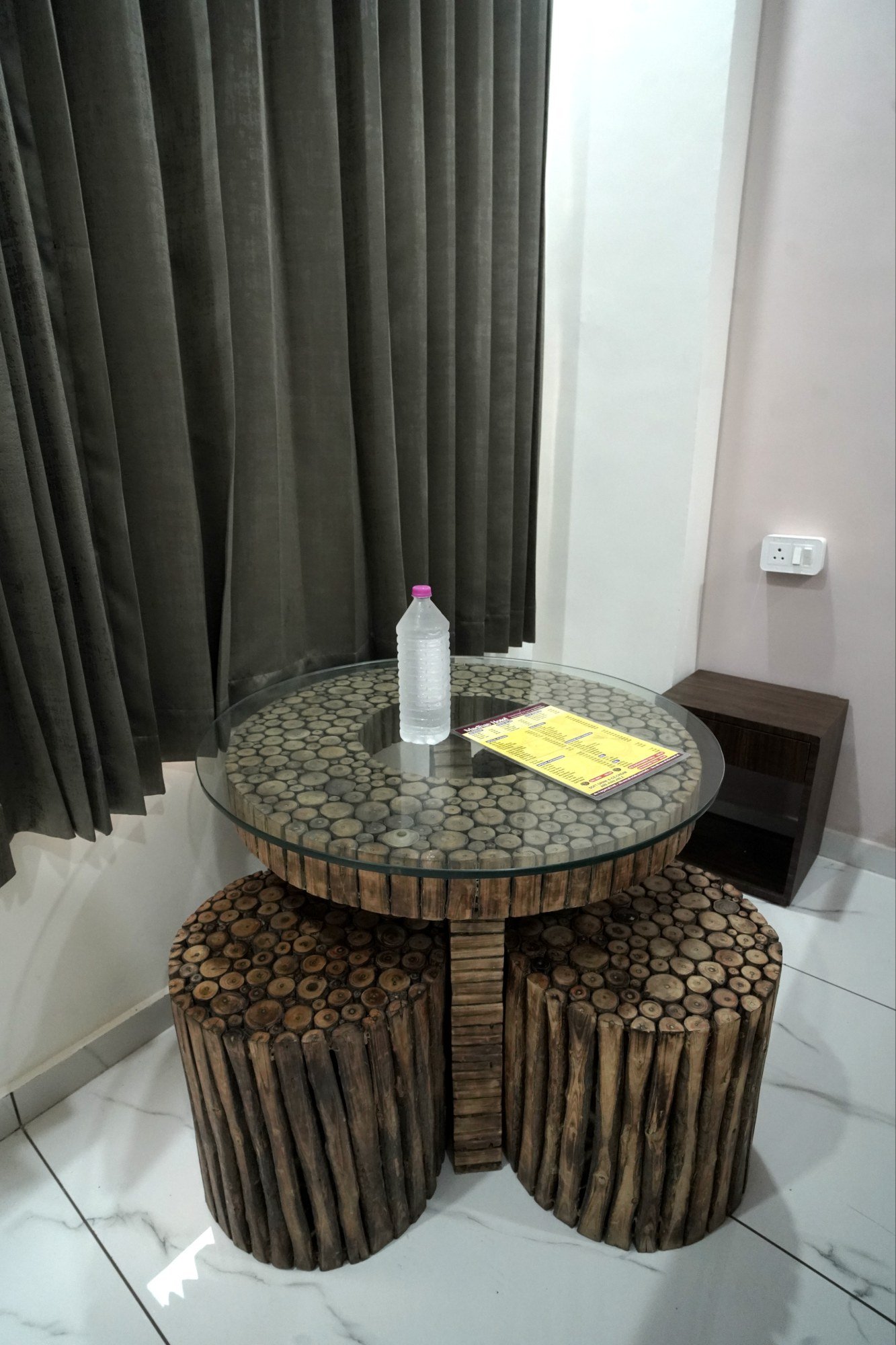 Suit Room With Bathtub